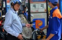Giá xăng vào kỳ điều chỉnh: Giảm mạnh
